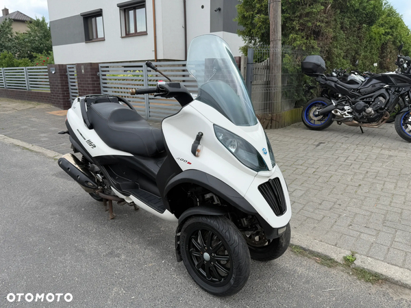 Piaggio MP-3