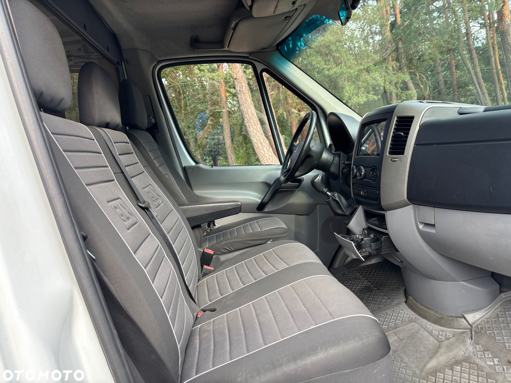 Mercedes-Benz sprinter - 22