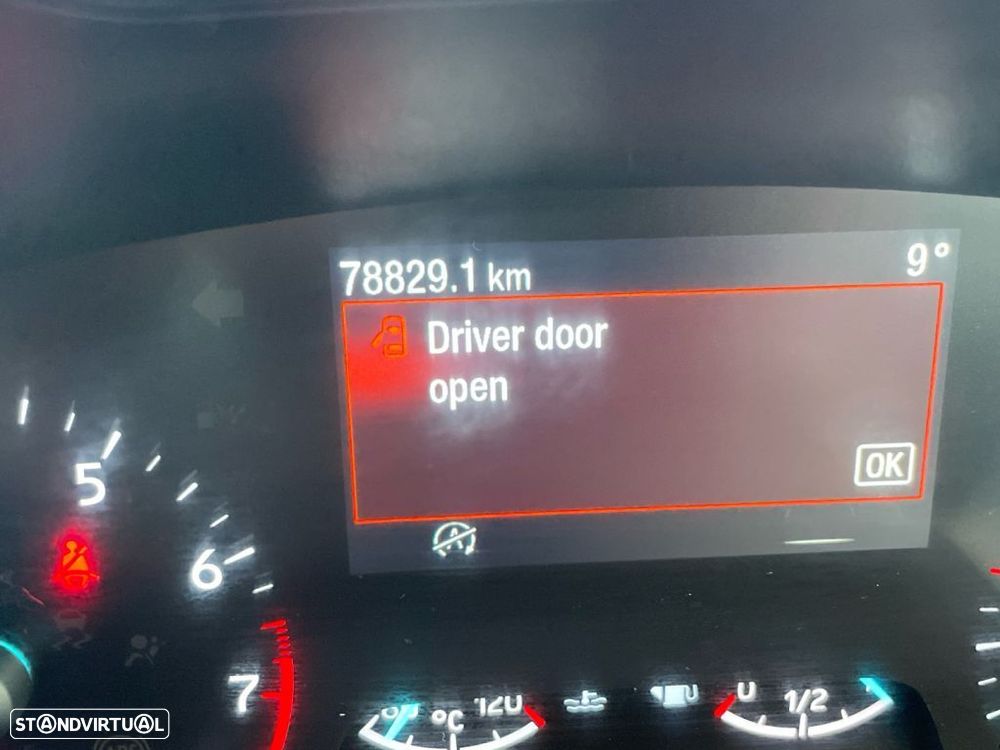 Ford Focus 1.0 EcoBoost MHEV ST-Line - 3