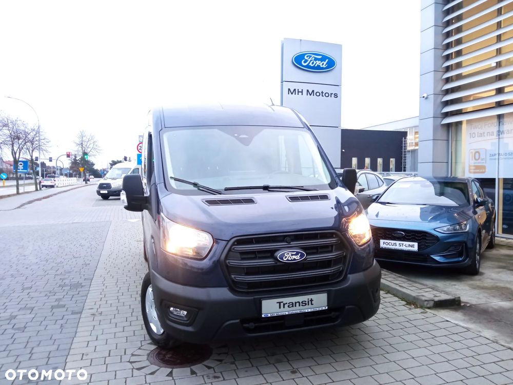 Ford Transit - 1