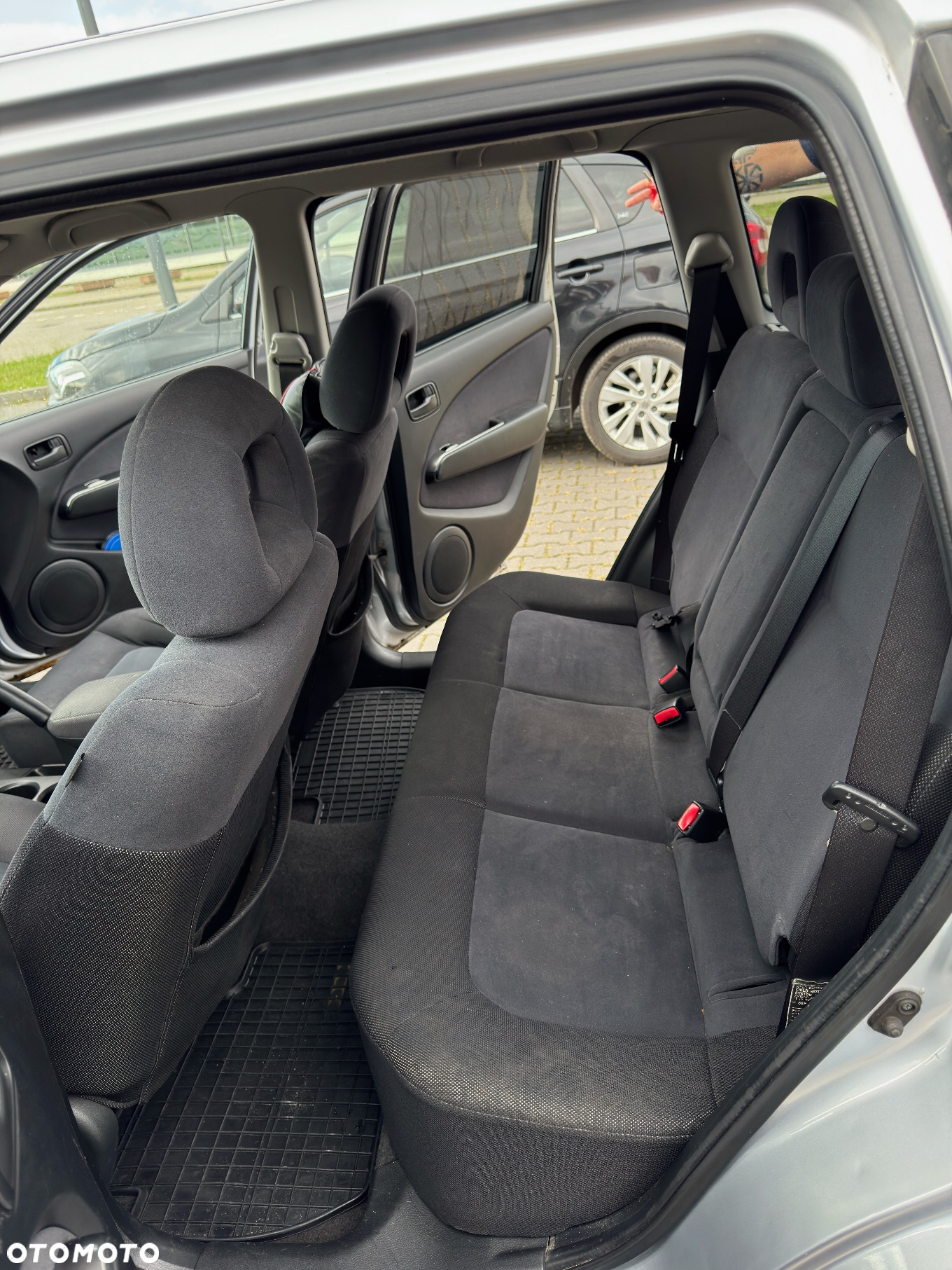 Mitsubishi Outlander 2.0 2WD Invite - 11