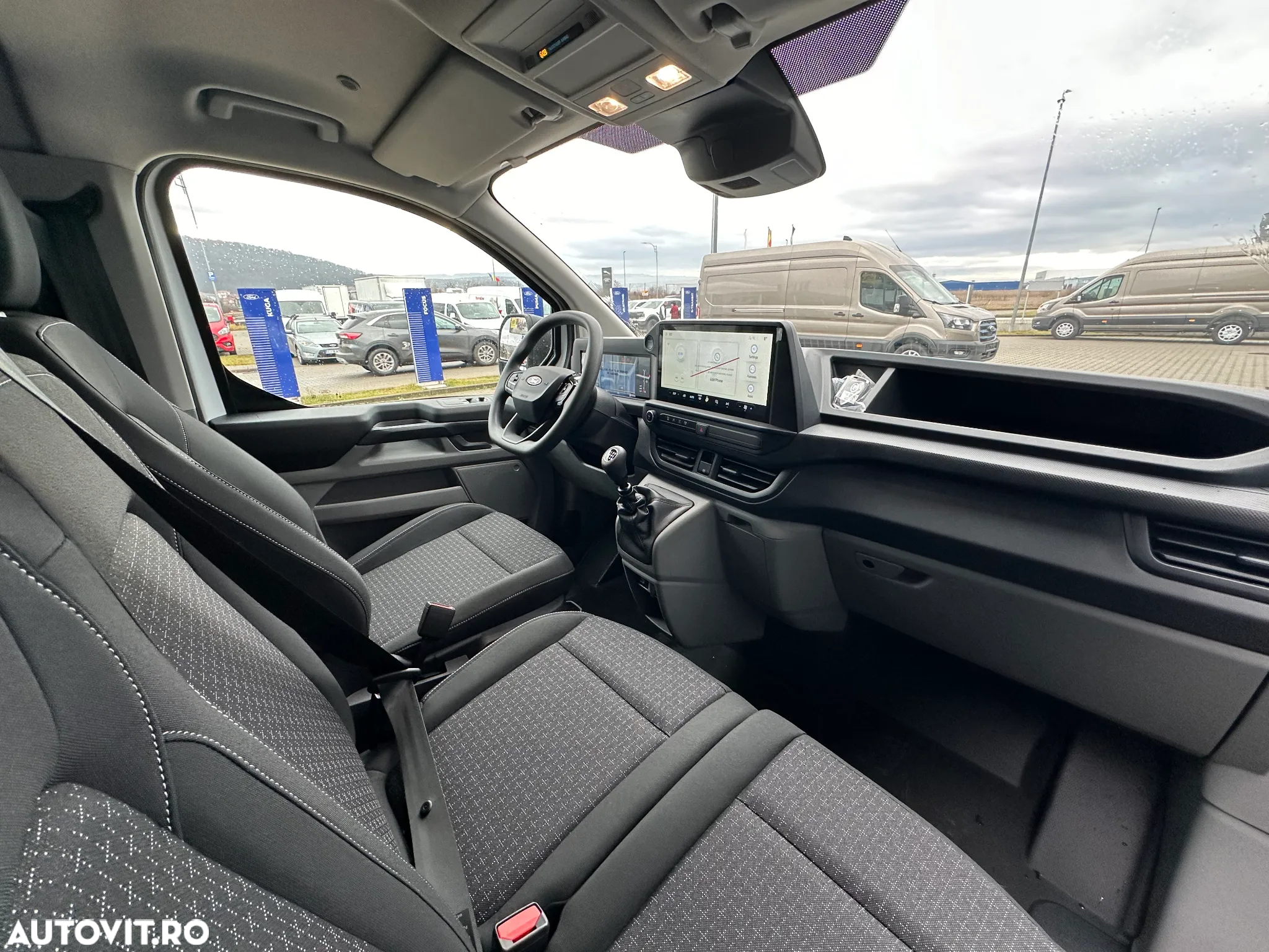 Ford Transit Custom - 8