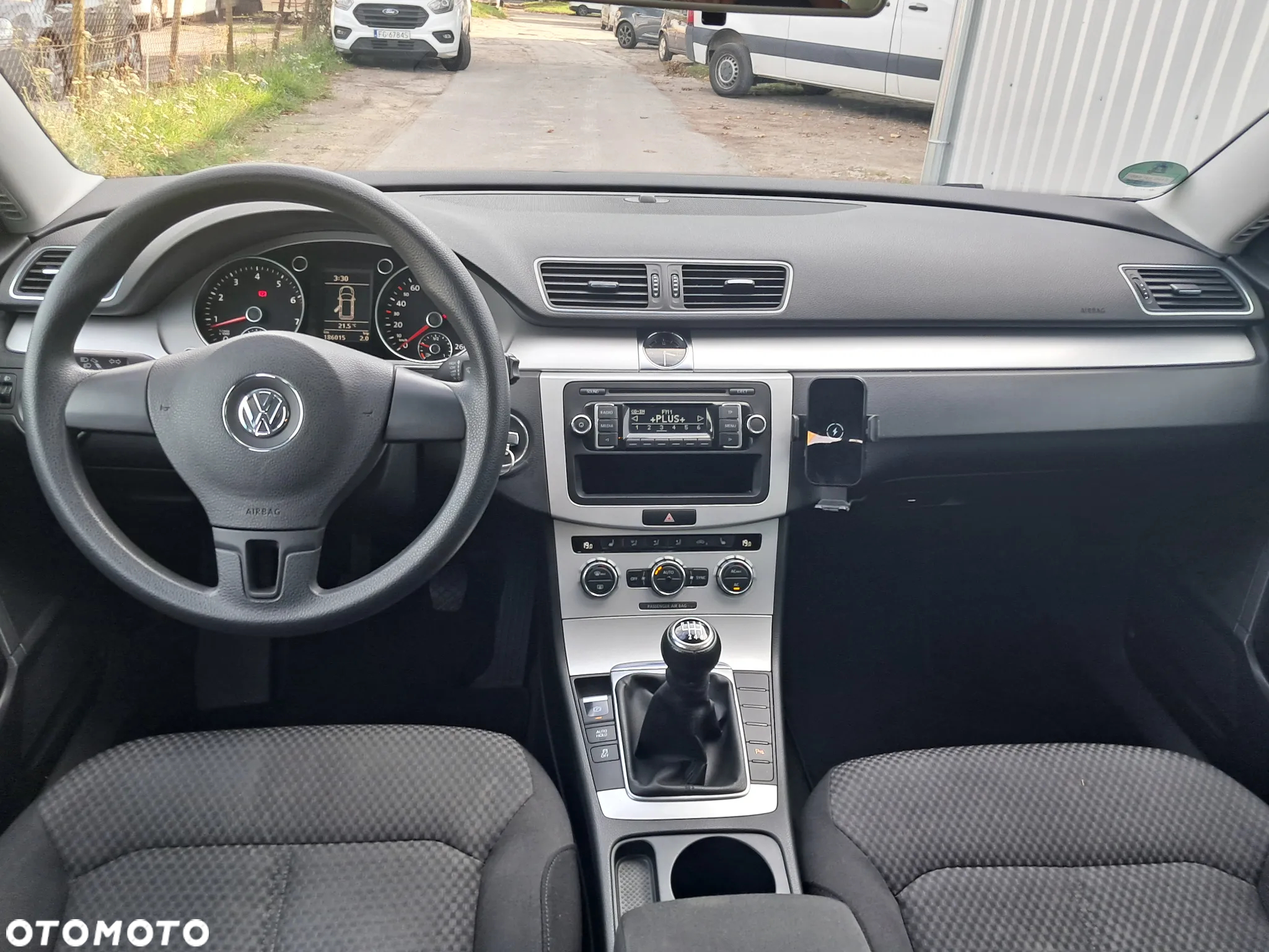 Volkswagen Passat 1.4 TSI BMT Comfortline - 17