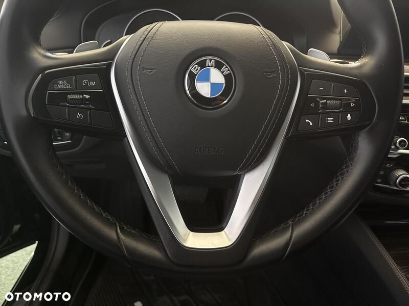 BMW Seria 5 - 13