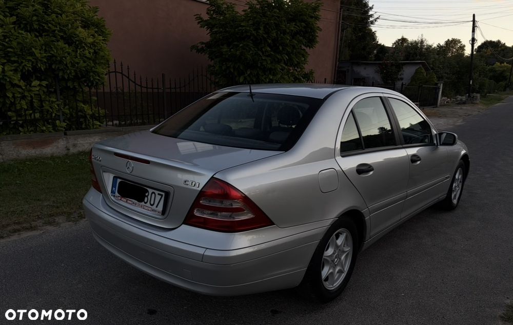 Mercedes-Benz Klasa C - 6