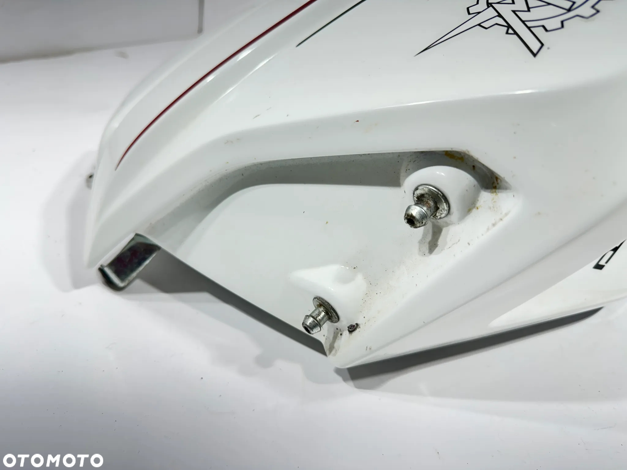 Zbiornik paliwa bak MV Agusta 800 Dragste Brutale - 4