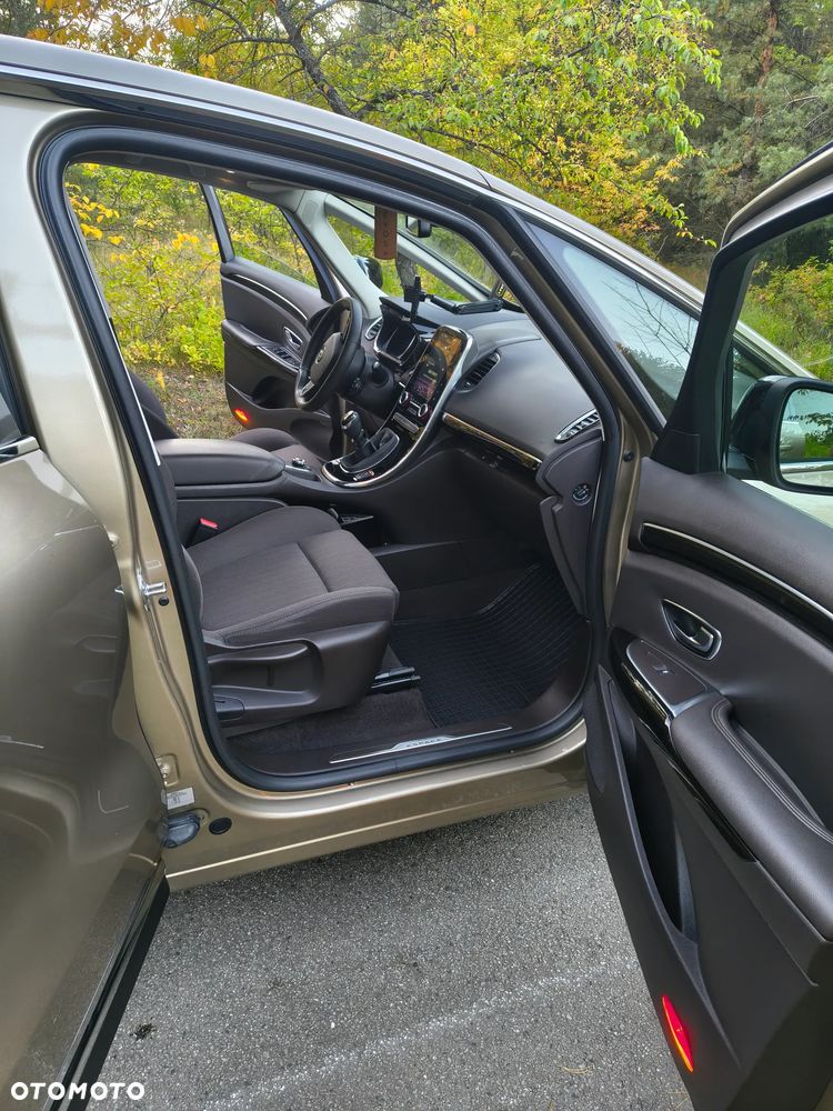 Renault Espace Energy dCi 130 Life - 13