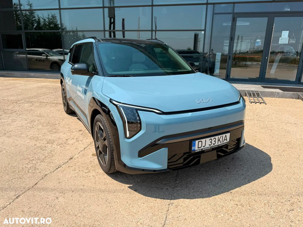 Kia EV3 81.4 kWh 4x2 AT GT Line - 1