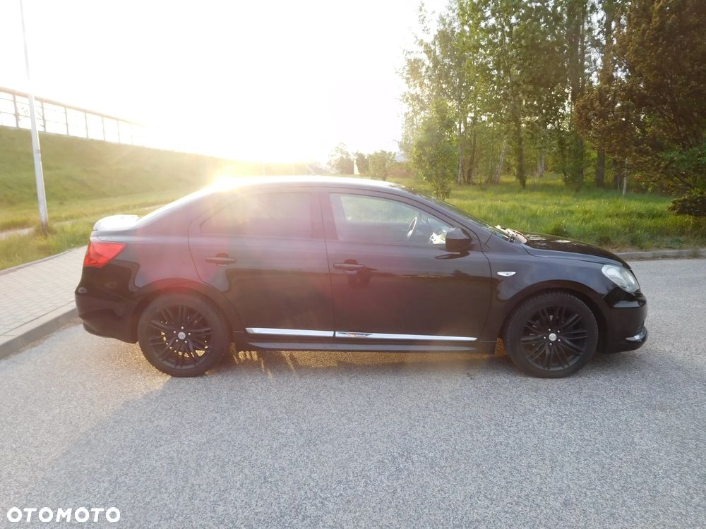 Suzuki Kizashi 2.4 Sport 4WD CVT - 19