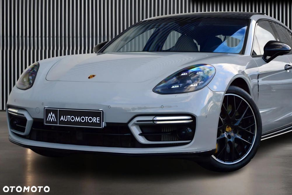 Porsche Panamera Turbo - 2