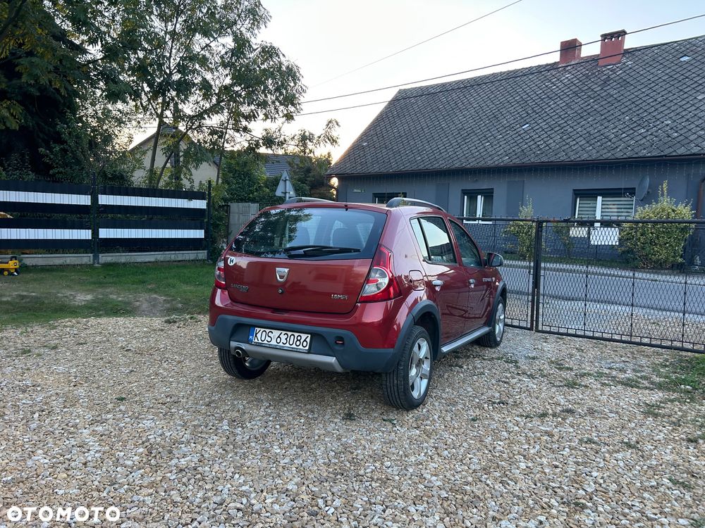 Dacia Sandero 1.6 Hi-Flex - 31