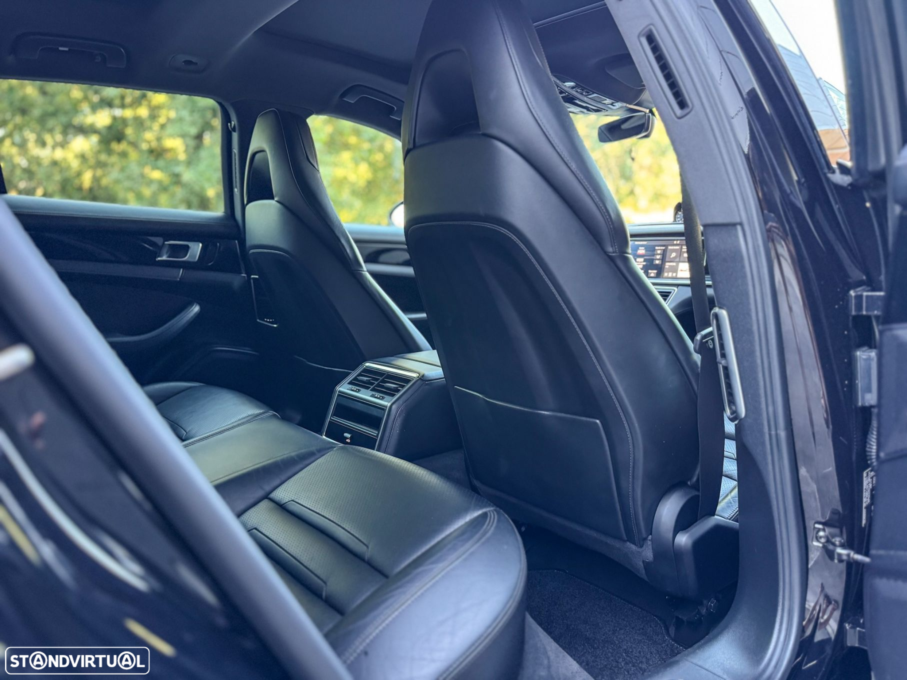 Porsche Panamera Sport Turismo 4 E-Hybrid - 8