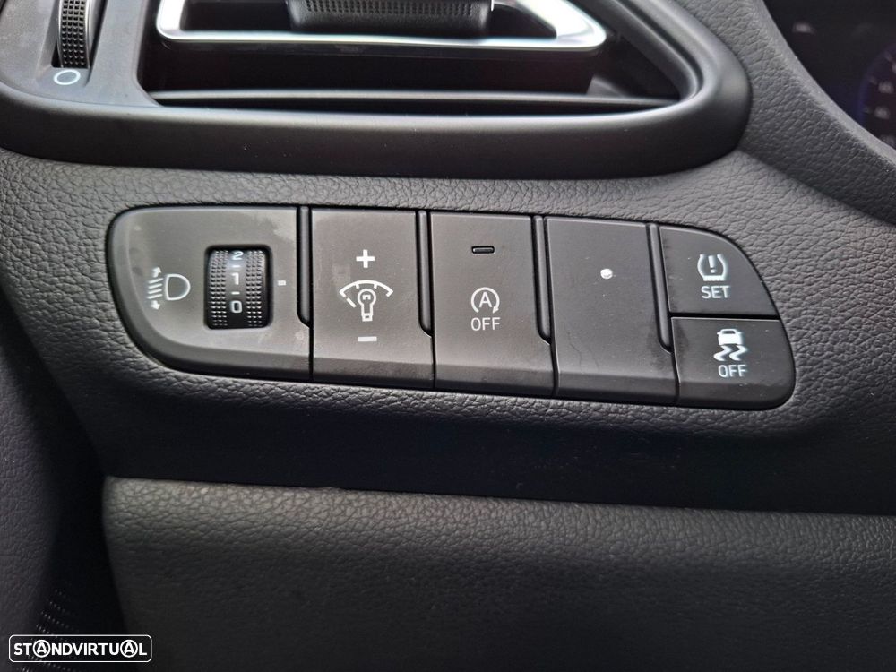Hyundai i30 SW 1.0 T-GDi Style Plus - 21