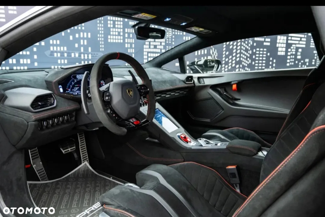 Lamborghini Huracan - 9