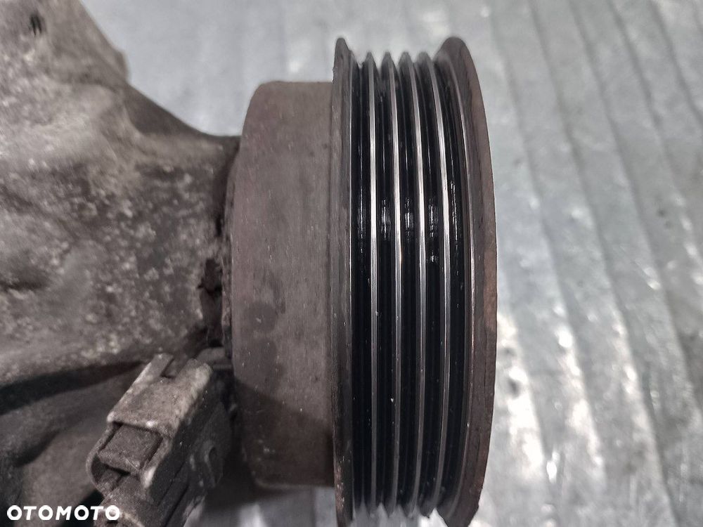 POMPA, SPRĘŻARKA KLIMATYZACJI TOYOTA COROLLA VERSO I 447220-6352 2.0 D4D - 2