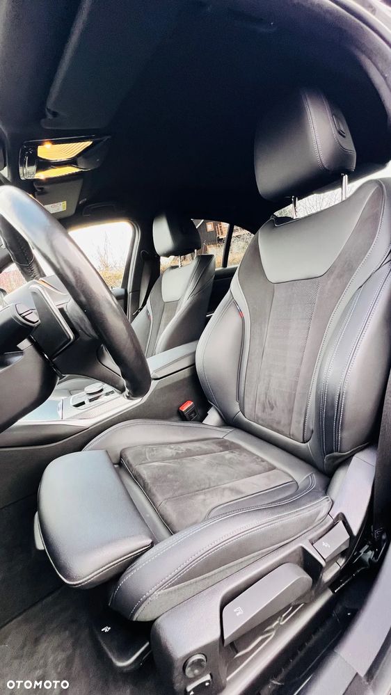 BMW Seria 3 320d xDrive M Sport Shadow sport - 21