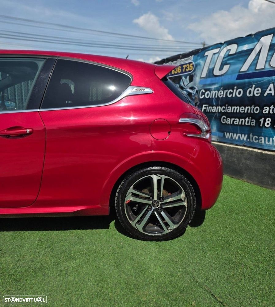 Peugeot 208 1.6 THP GTi - 3