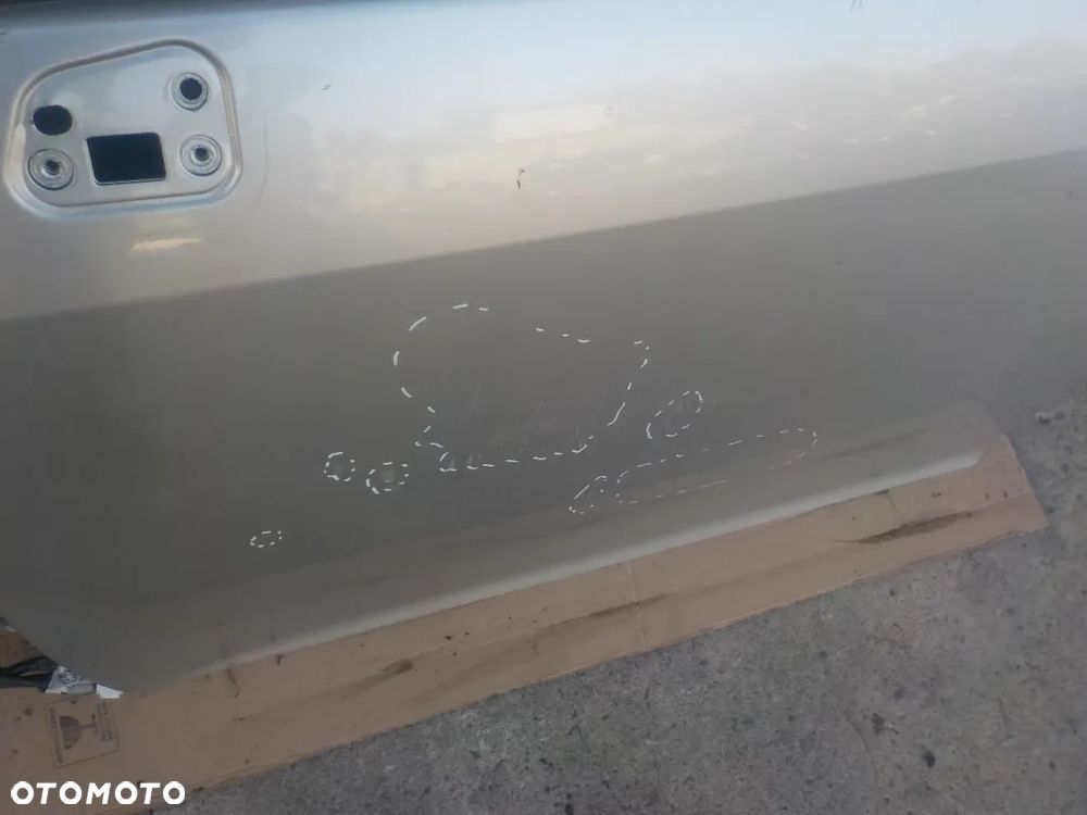 TOYOTA COROLLA VERSO DRZWI LEWY PRZÓD - 3