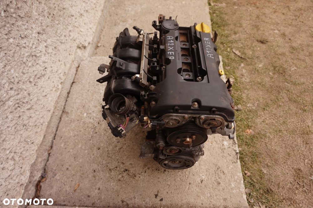 SILNIK 1.2 A12XER OPEL CORSA D - 3
