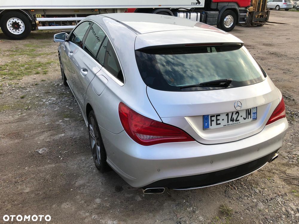 Mercedes-Benz CLA 200 d SCORE - 2