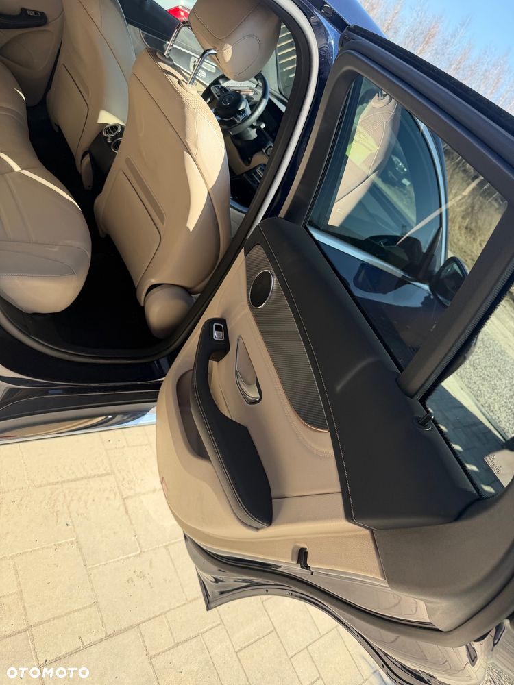 Mercedes-Benz EQC 400 4-Matic - 9