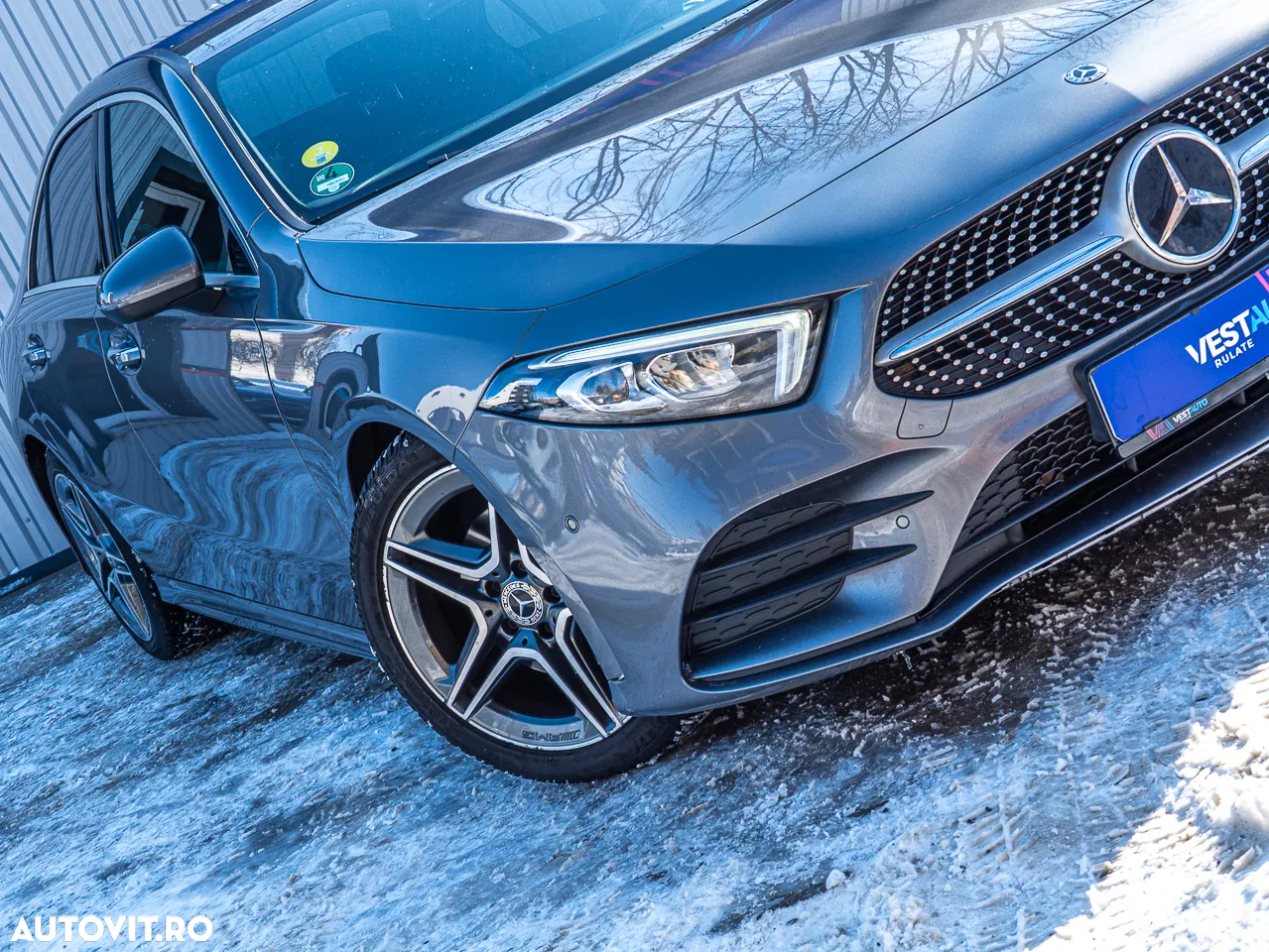 Mercedes-Benz A 180 d 7G-DCT - 10