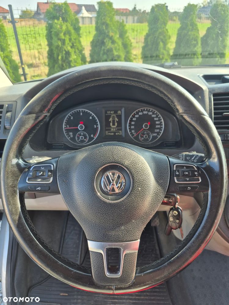 Volkswagen Transporter - 35