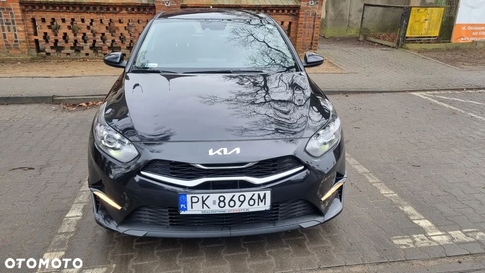 Kia Ceed - 8
