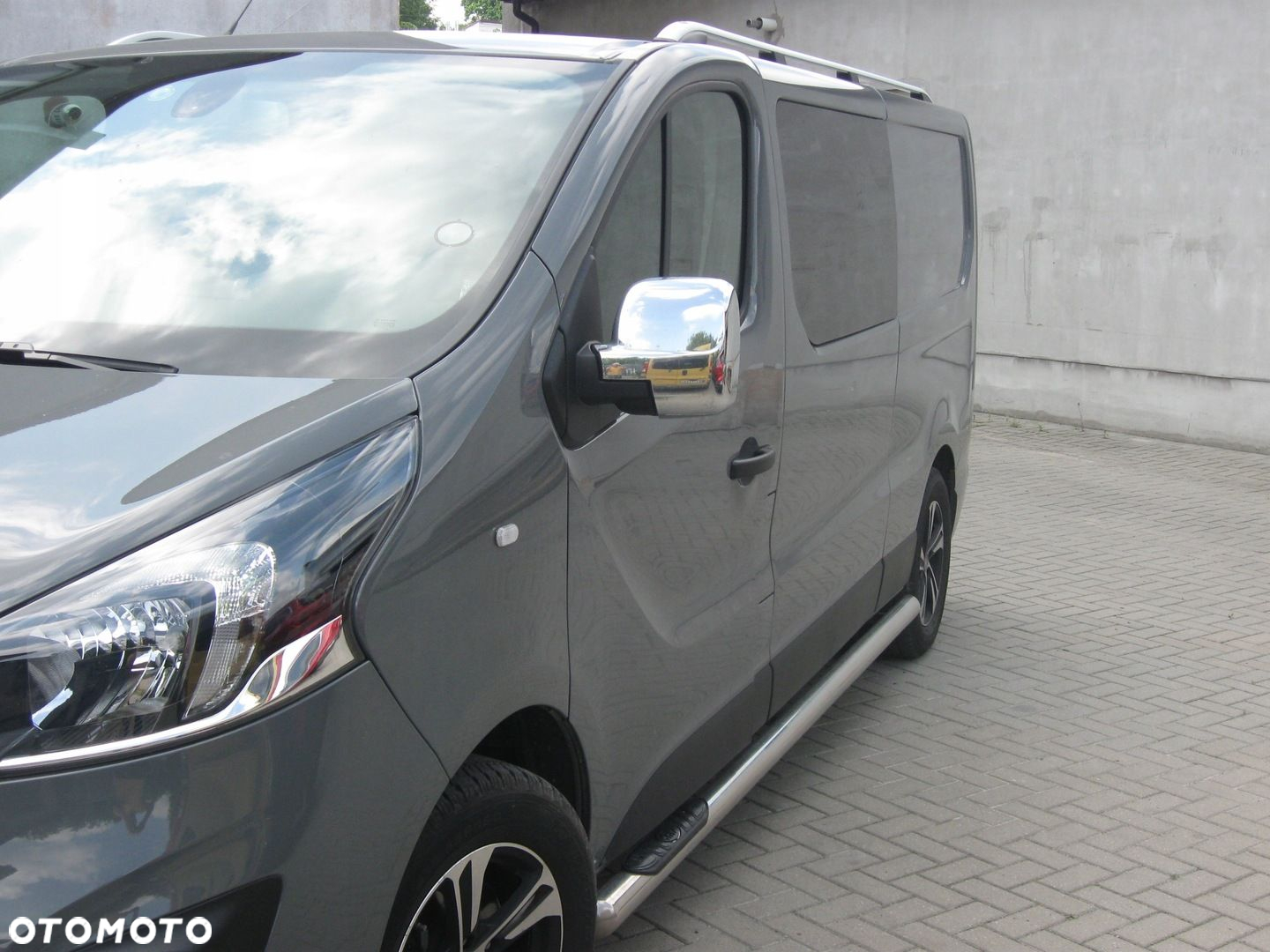 ORUROWANIE BOCZNE RURY FORD CUSTOM long 2018 - 6