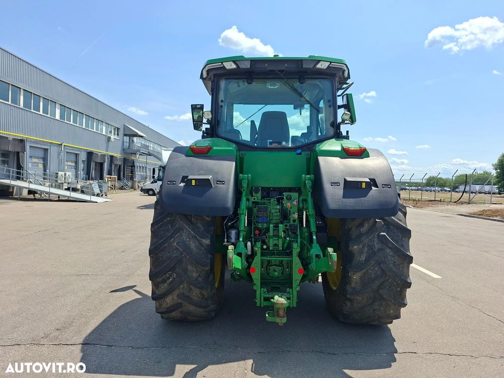 John Deere 8R 310  4x4 - 8