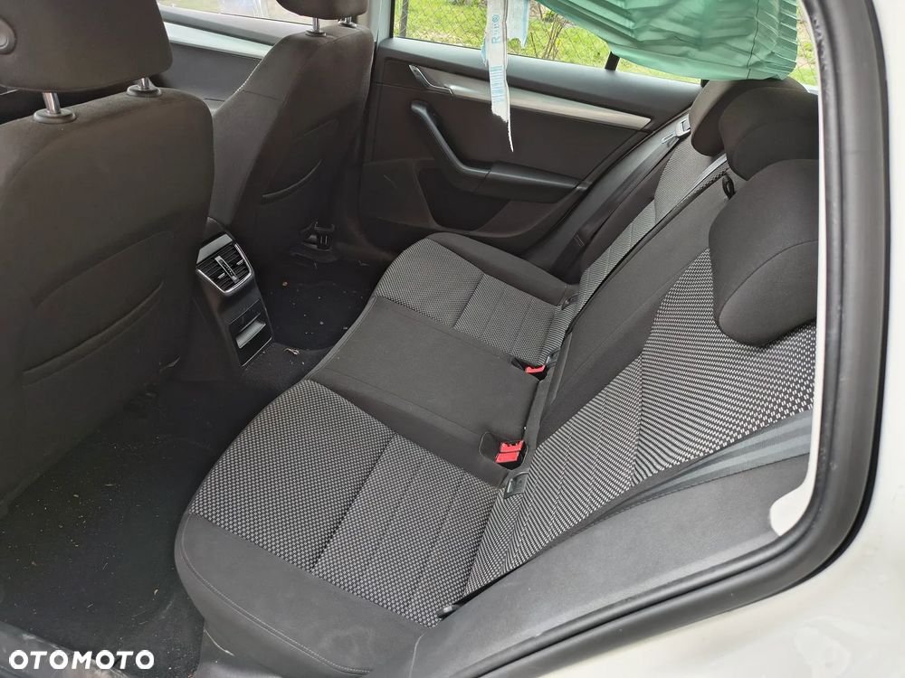 Skoda Octavia - 12