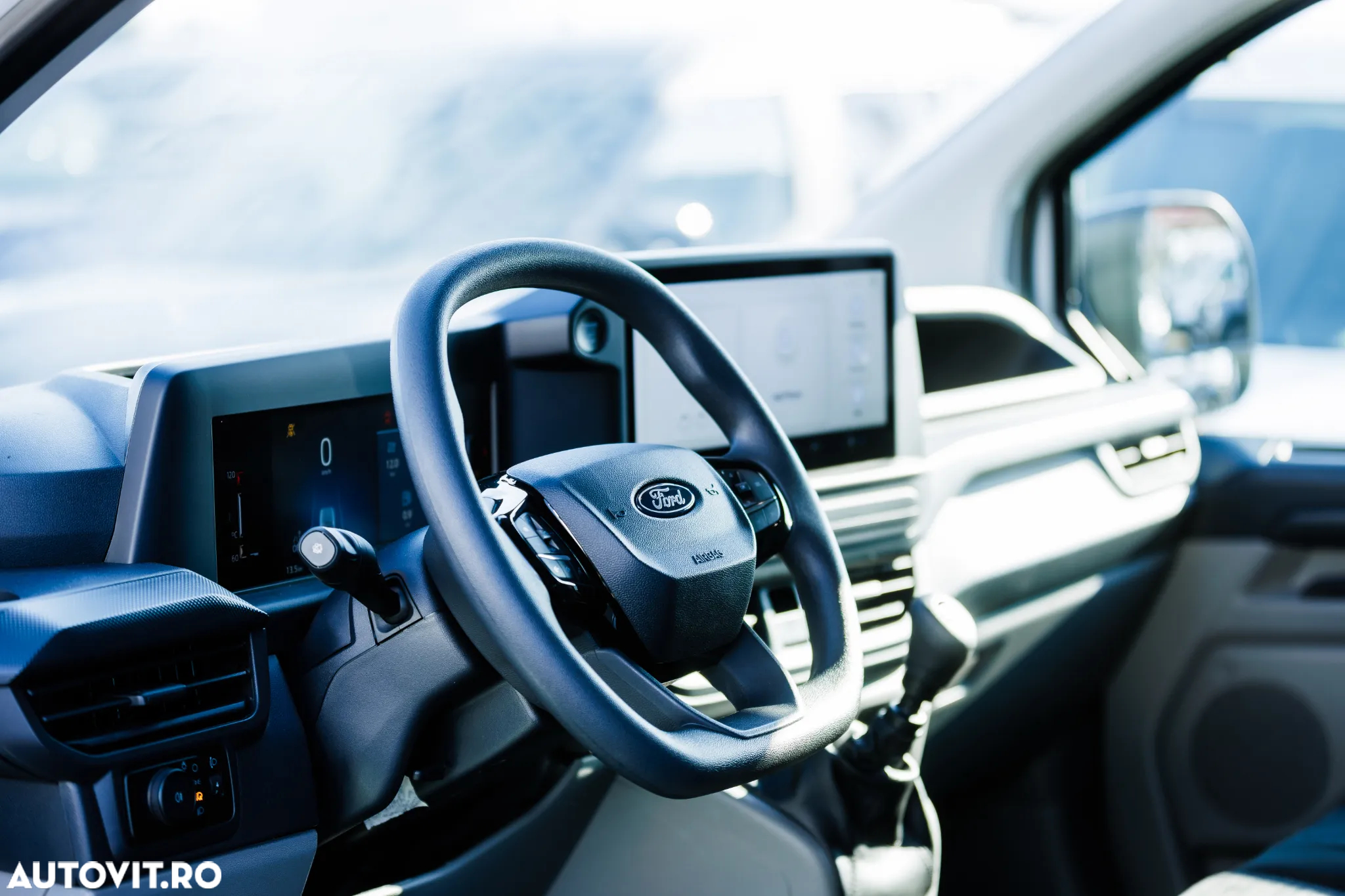 Ford Transit Custom - 13