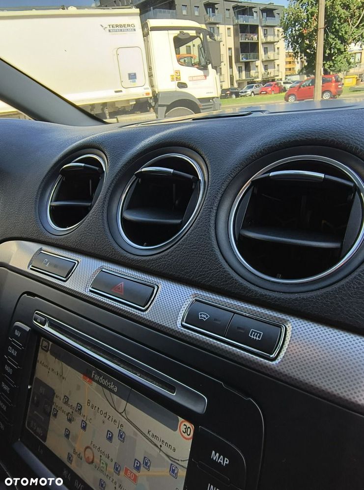 Ford Galaxy 2.0 TDCi Platinium X (Titanium) MPS6 - 36