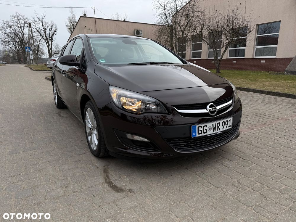 Opel Astra - 2