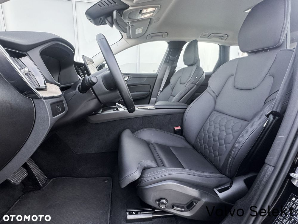 Volvo XC 60 - 31