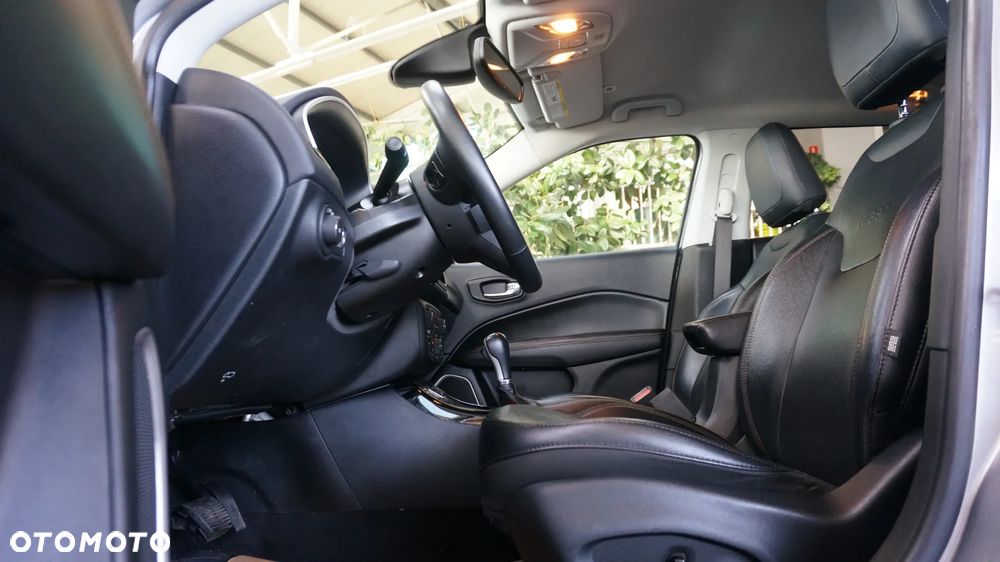 Jeep Compass - 5