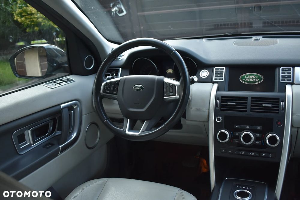 Land Rover Discovery Sport - 20