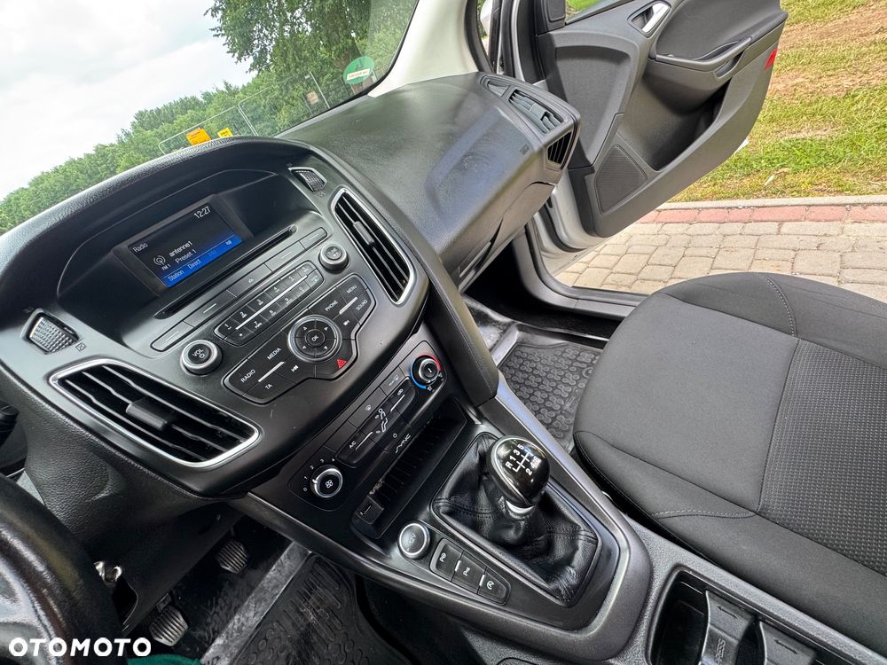 Ford Focus - 16