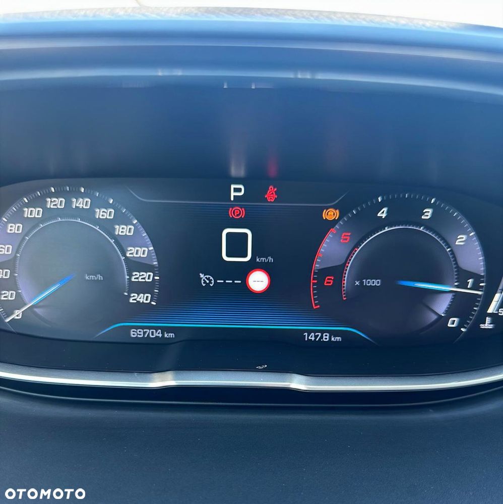 Peugeot 3008 1.5 BlueHDi Allure S&S EAT8 - 21