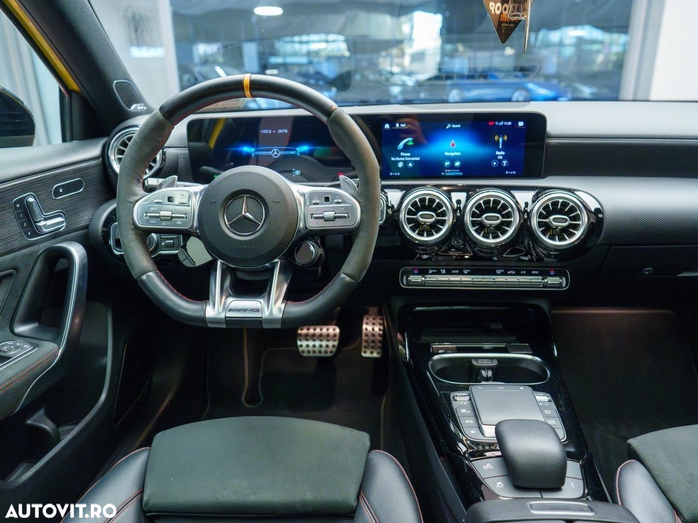 Mercedes-Benz A - 23