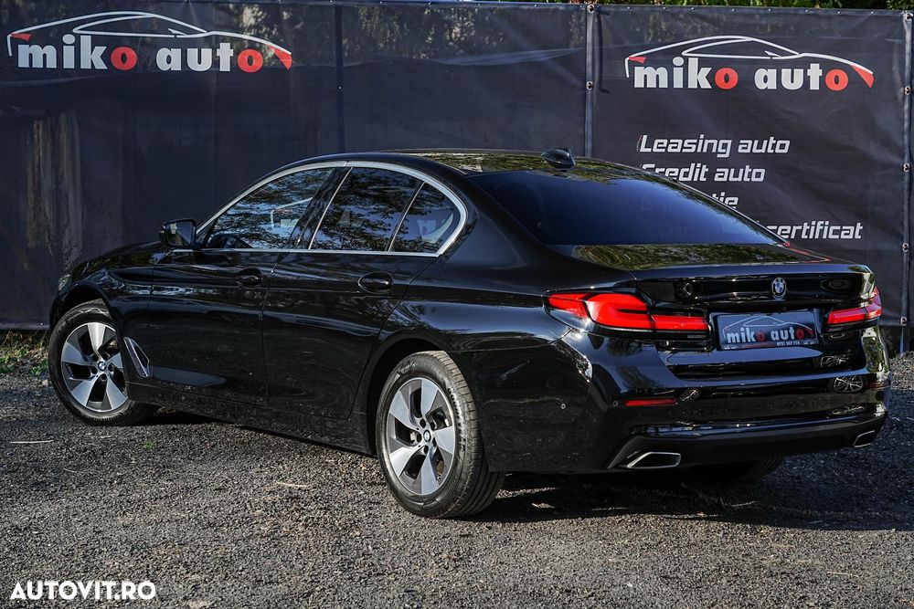 BMW Seria 5 520d Aut. Luxury Line - 5