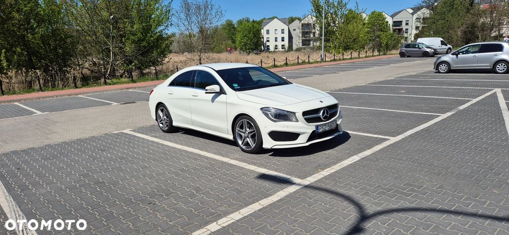 Mercedes-Benz CLA 250 4-Matic AMG Line - 3