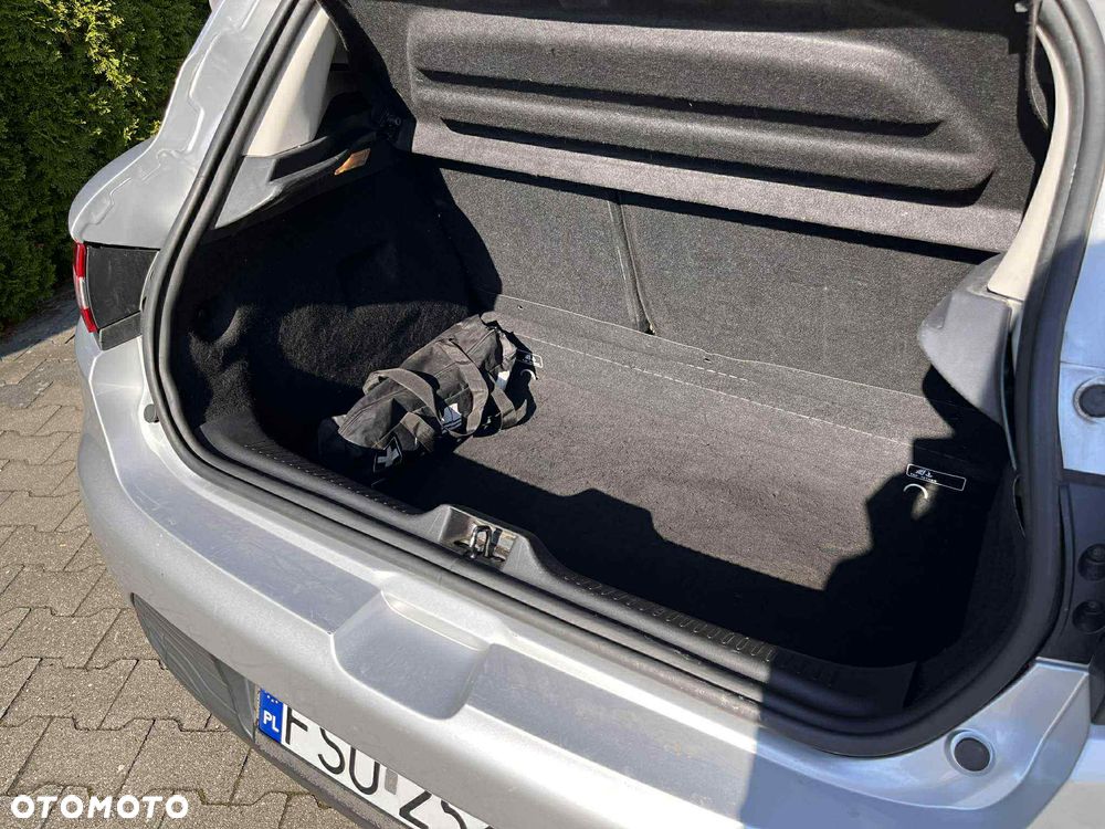 Renault Clio 1.5 dCi Life - 12