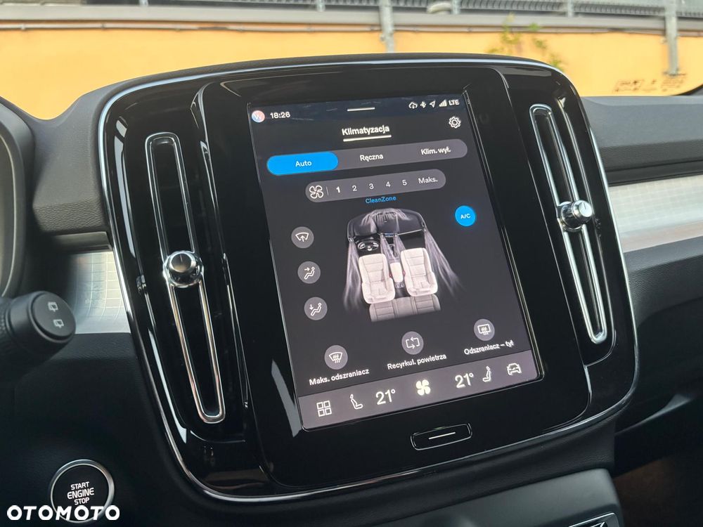 Volvo XC 40 B3 Core - 34