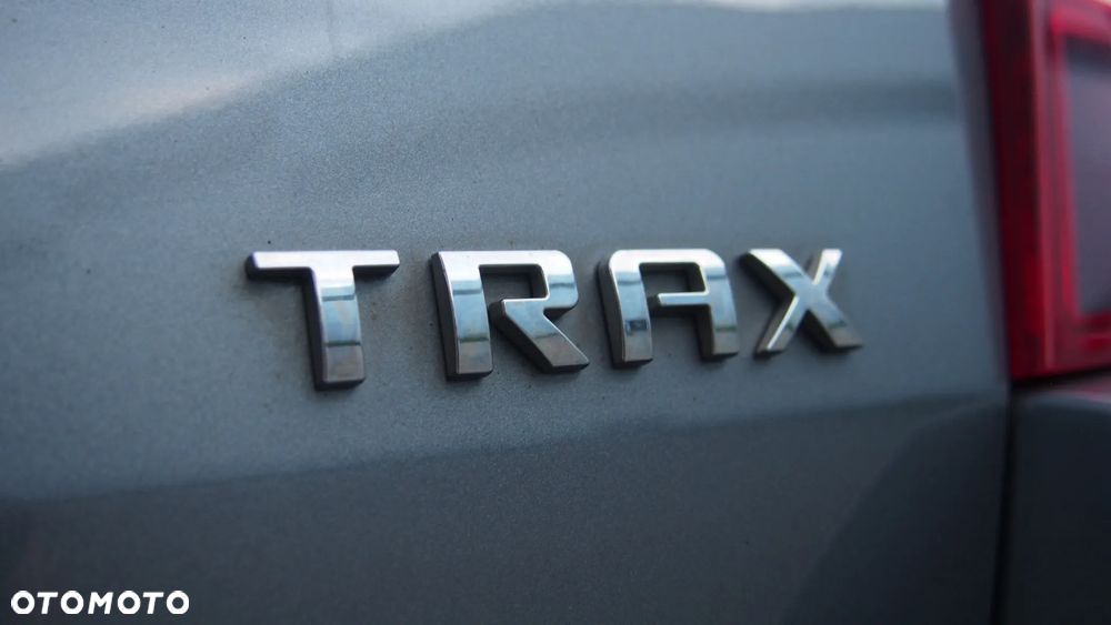 Chevrolet Trax 1.6 LS - 32