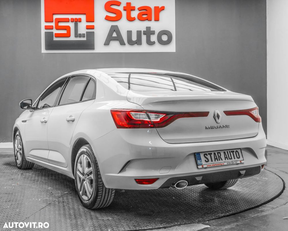 Renault Megane TCe 140 GPF Equilibre - 5