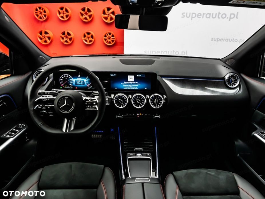 Mercedes-Benz GLA 200 AMG Line - 10