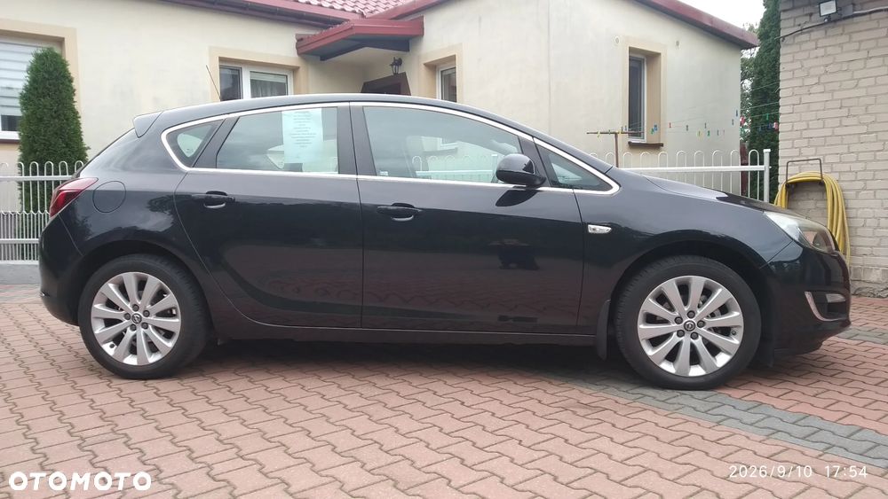 Opel Astra 1.4 T Cosmo - 3