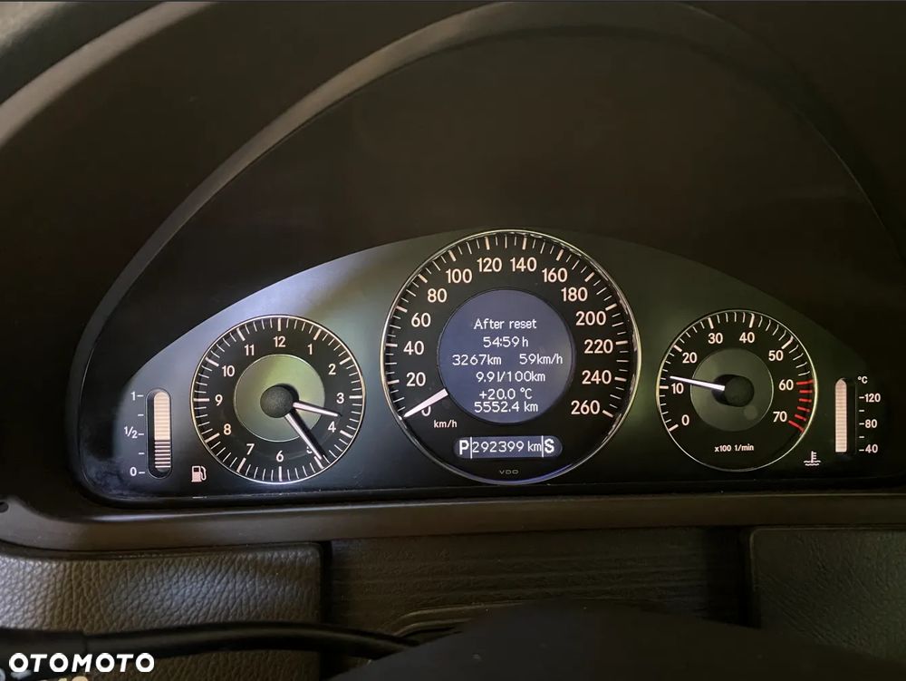 Mercedes-Benz CLK 500 Avantgarde - 9