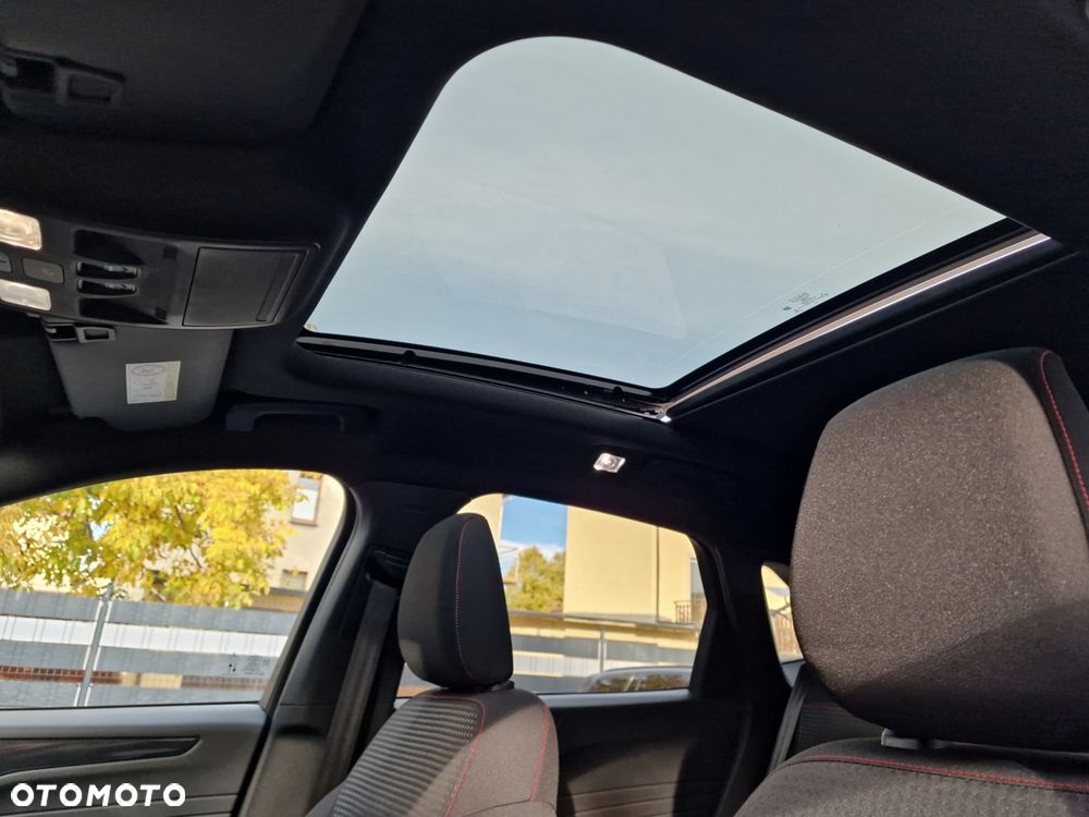 Ford Kuga - 18